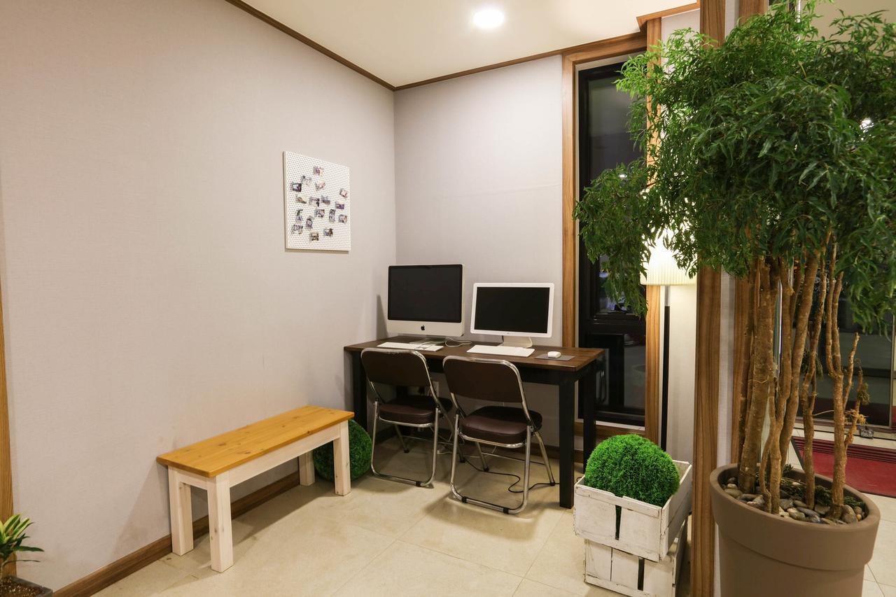 Casa De Vivaldi Hotel Seogwipo Extérieur photo