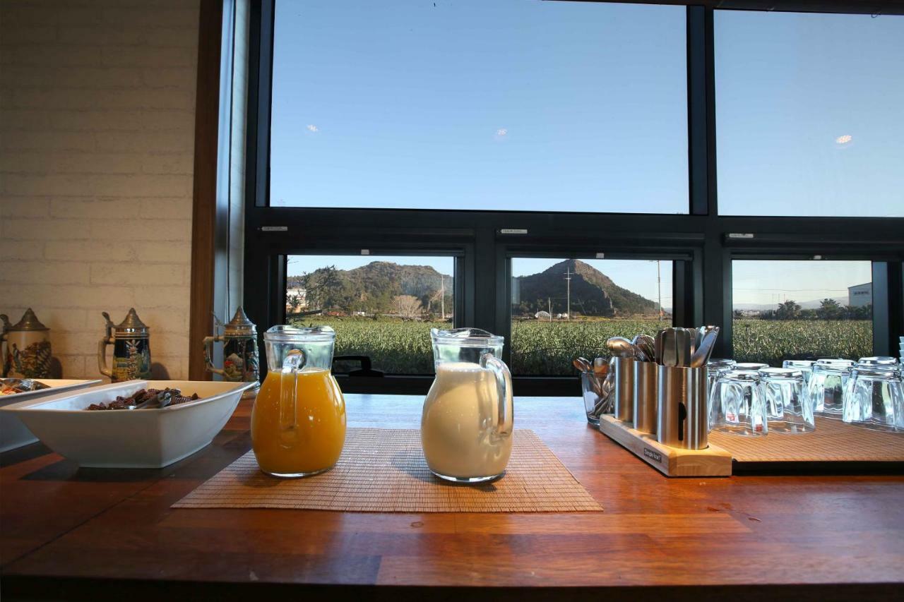 Casa De Vivaldi Hotel Seogwipo Extérieur photo