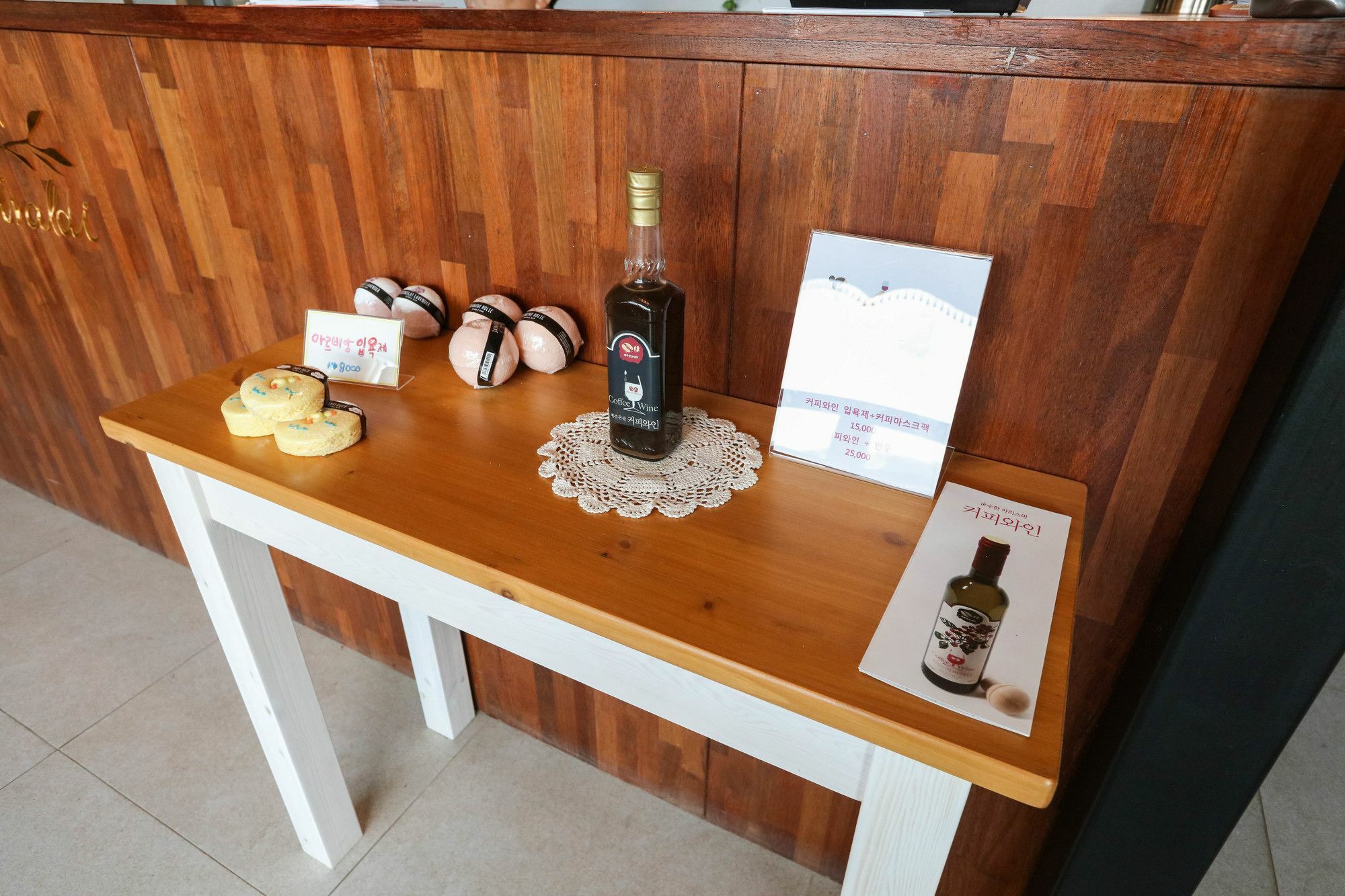 Casa De Vivaldi Hotel Seogwipo Extérieur photo